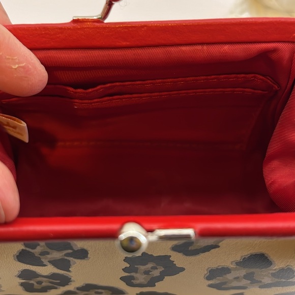 Baekgaard Leopard Print with Red Trim & Silver Hardware Kiss Lock Wristlet NWT - Picture 8 of 15